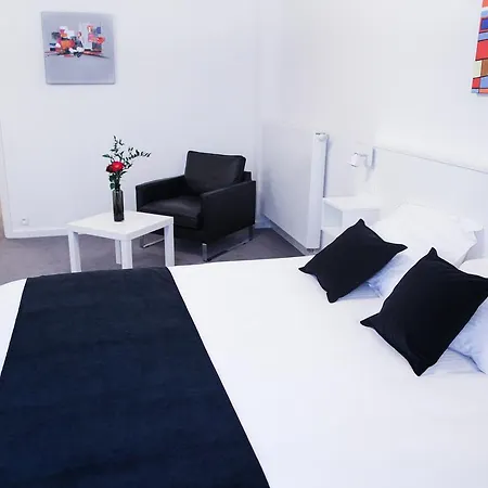 Satellite Hotel 2*
